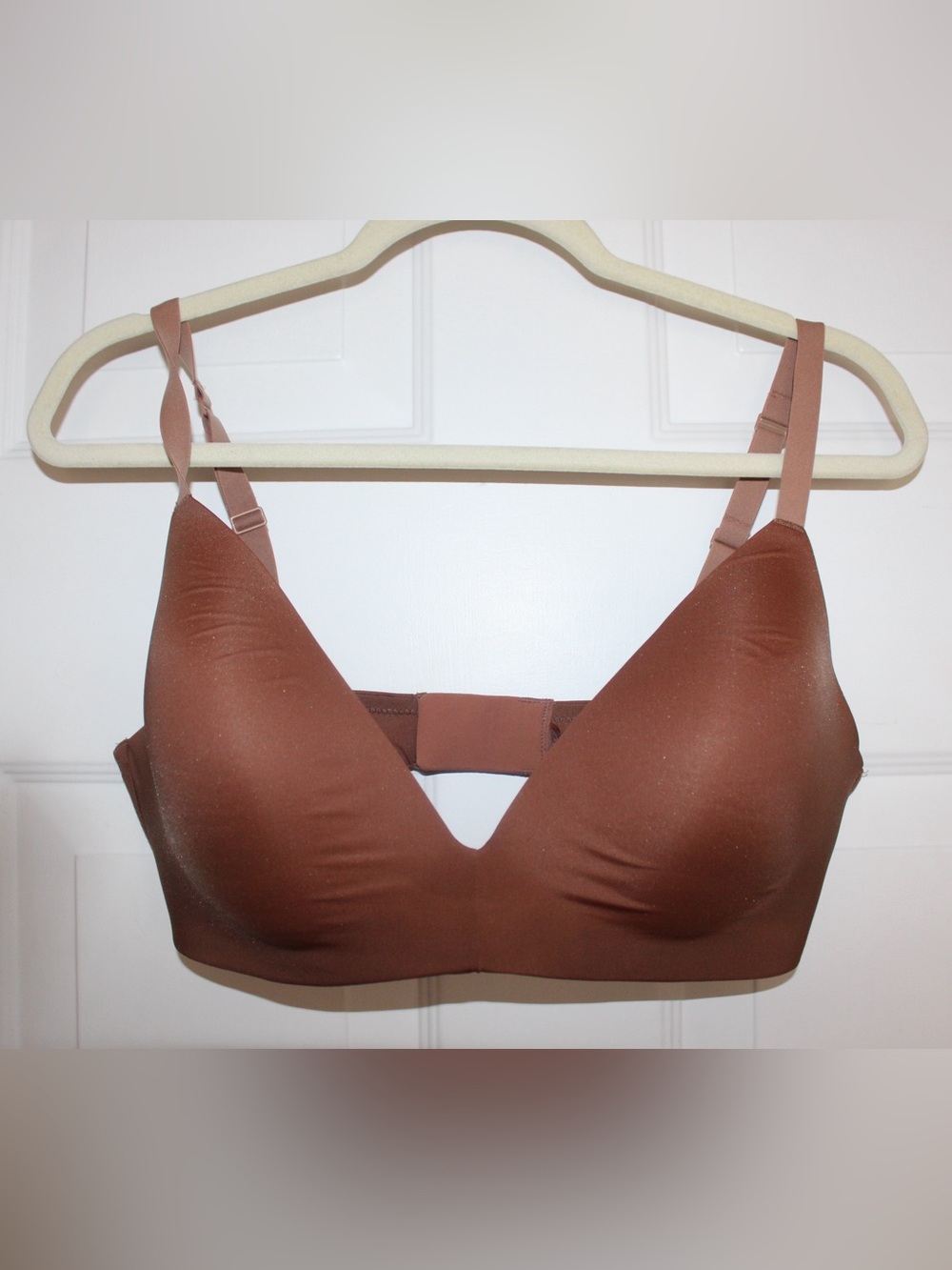SKIMS Smooth Wireless Bra - Chestnut Brown